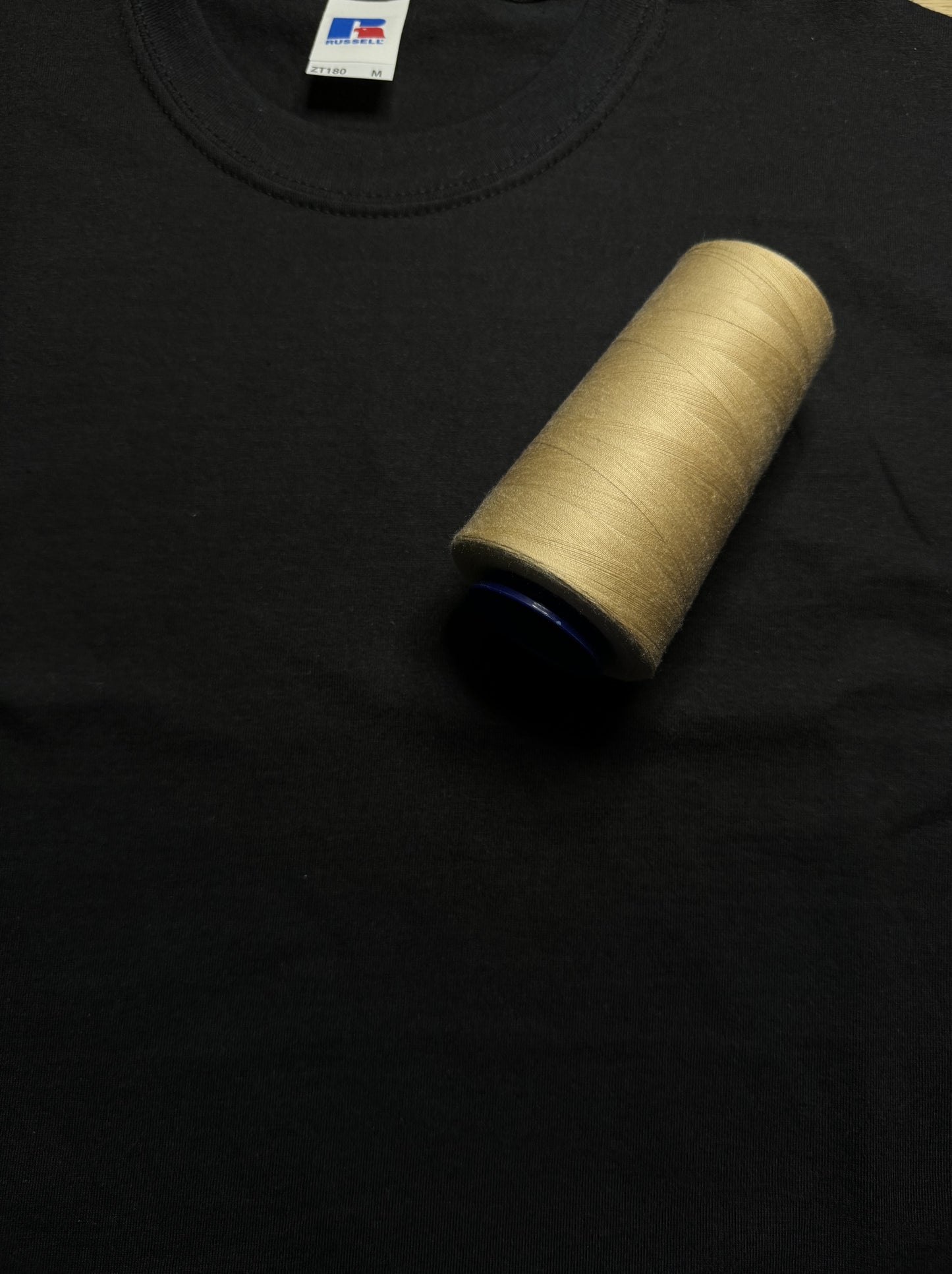 T-Shirt "Die Hand"